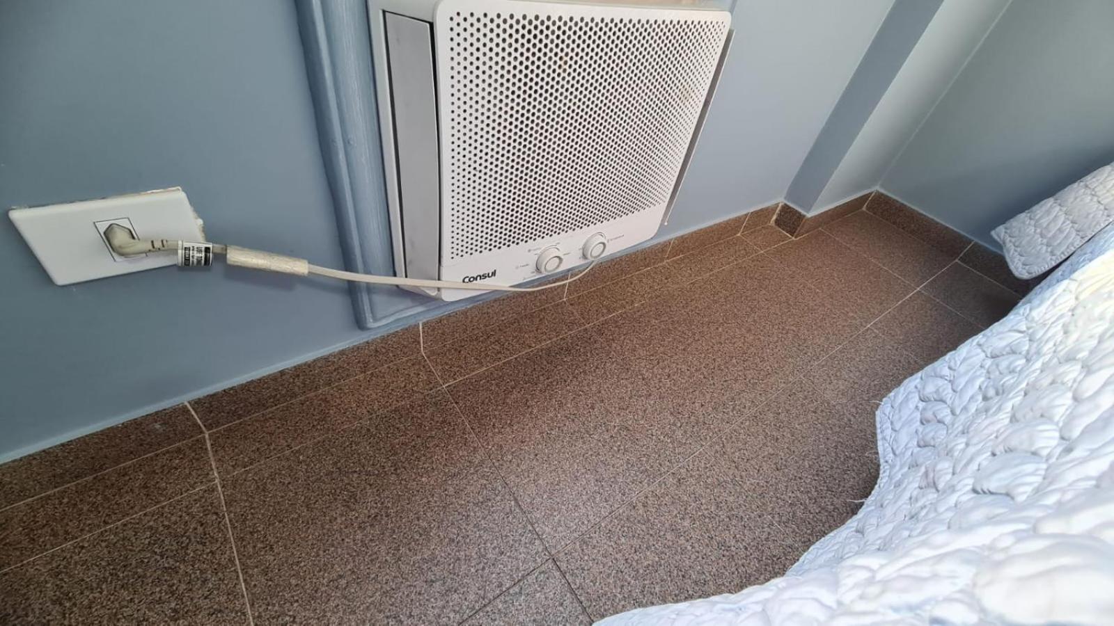 דירות גוארויה Apartamento Confortavel 2 Dorm No Tortuga Enseada מראה חיצוני תמונה
