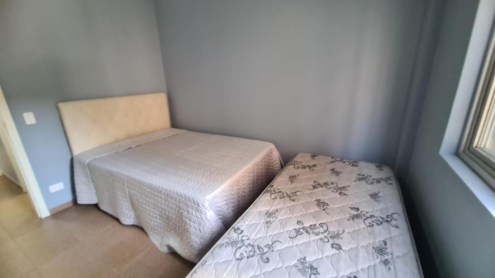 דירות גוארויה Apartamento Confortavel 2 Dorm No Tortuga Enseada מראה חיצוני תמונה